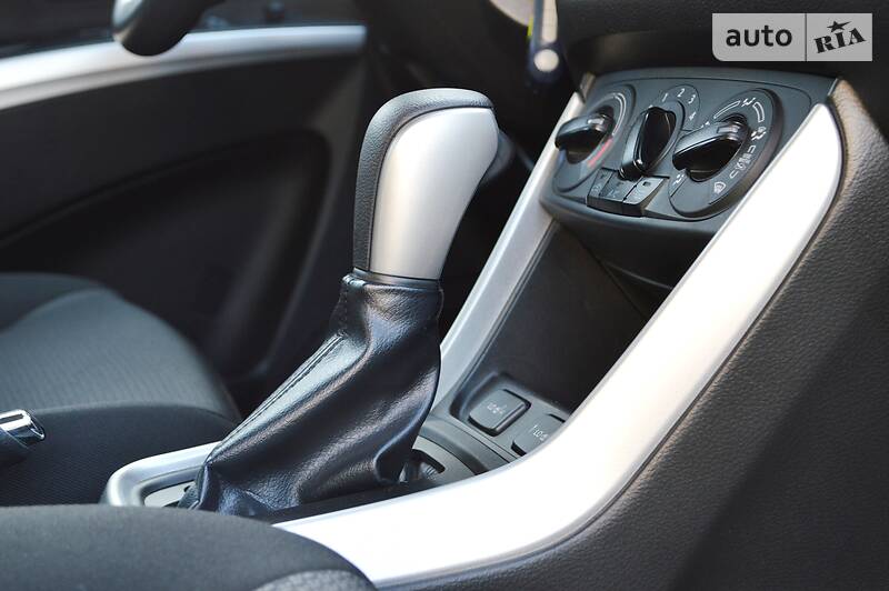 Позашляховик / Кросовер Suzuki SX4 2014 в Одесі