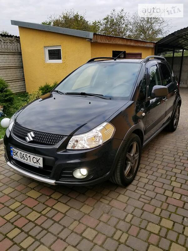 Хэтчбек Suzuki SX4 2013 в Ровно