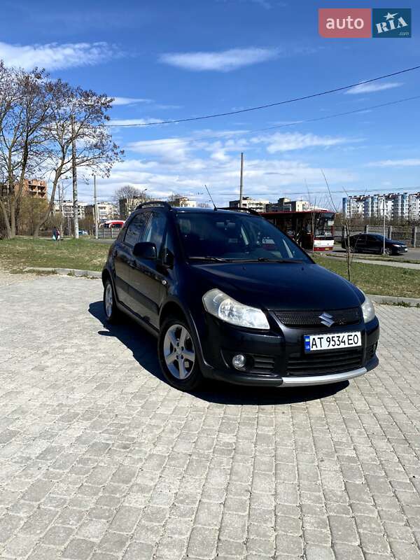 Внедорожник / Кроссовер Suzuki SX4 2008 в Ивано-Франковске