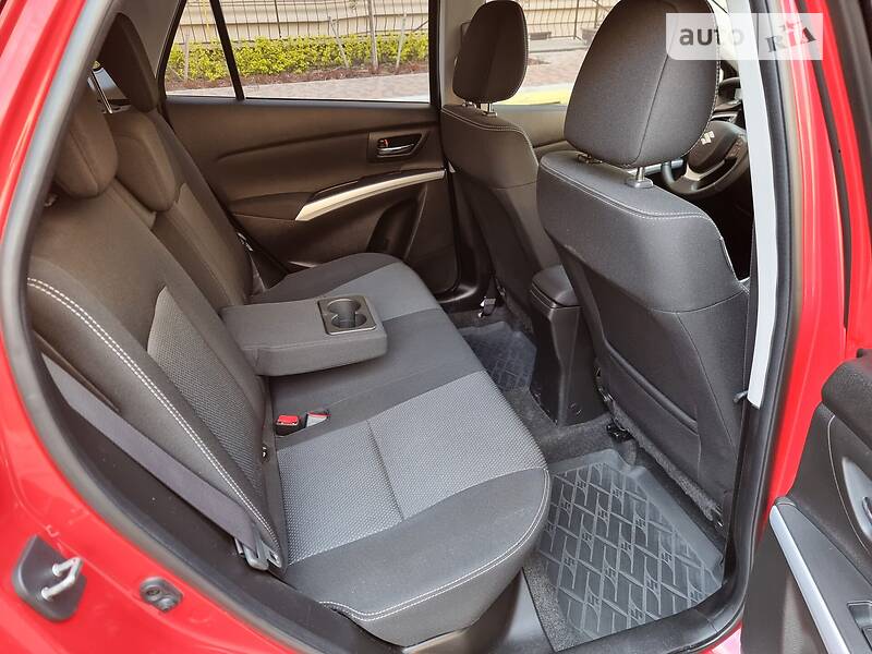 Хэтчбек Suzuki SX4 2016 в Киеве