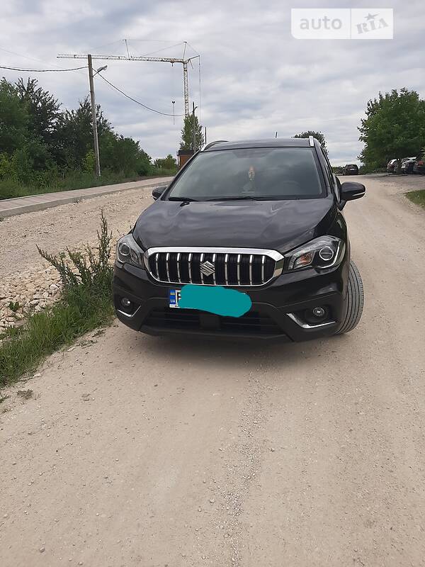 Хэтчбек Suzuki SX4 2019 в Тернополе