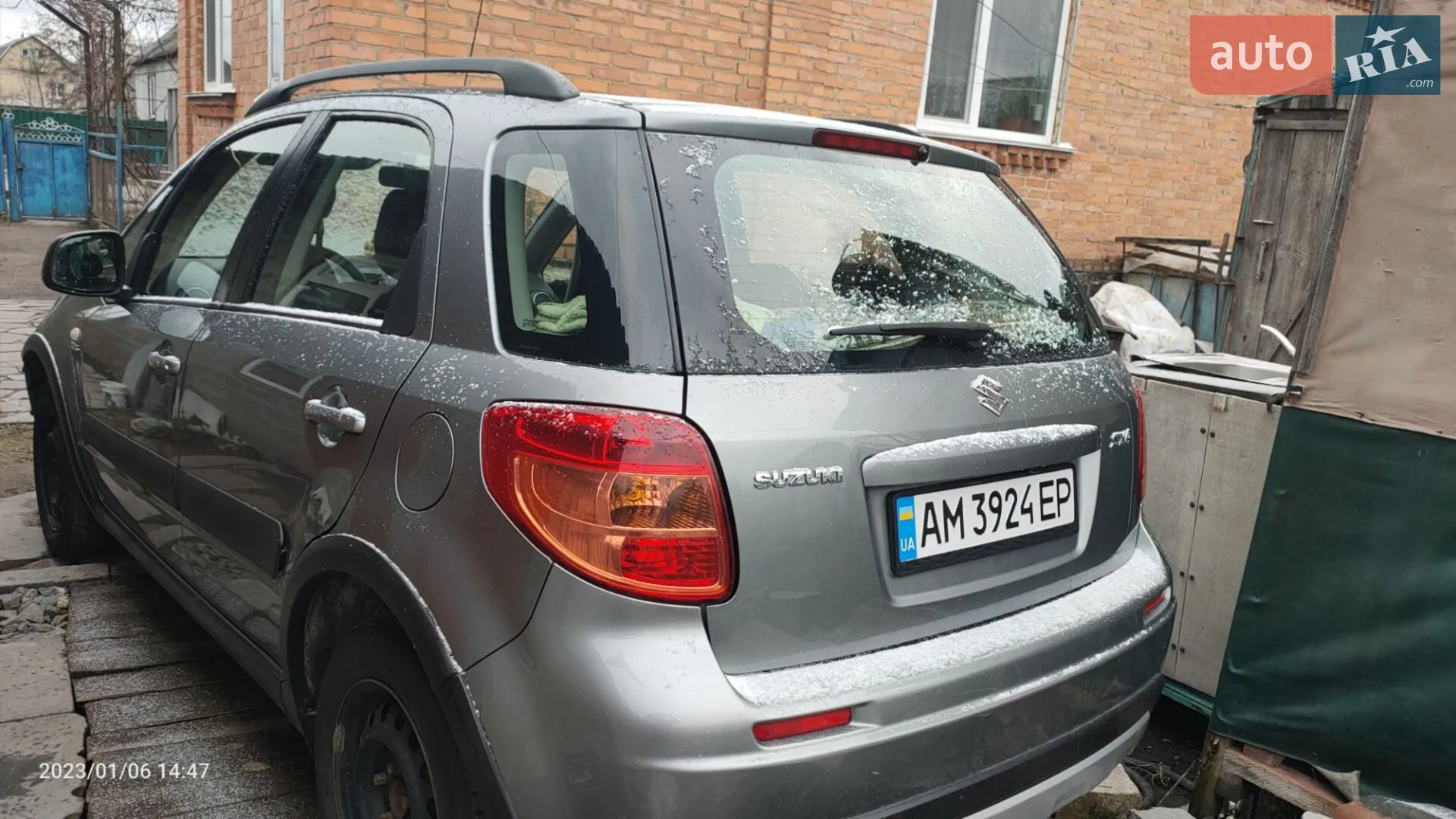 2011 Suzuki SX4 - фото 1