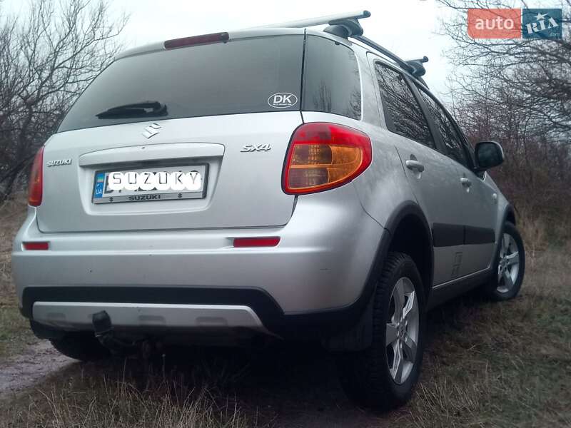 Седан Suzuki SX4 2013 в Светловодске