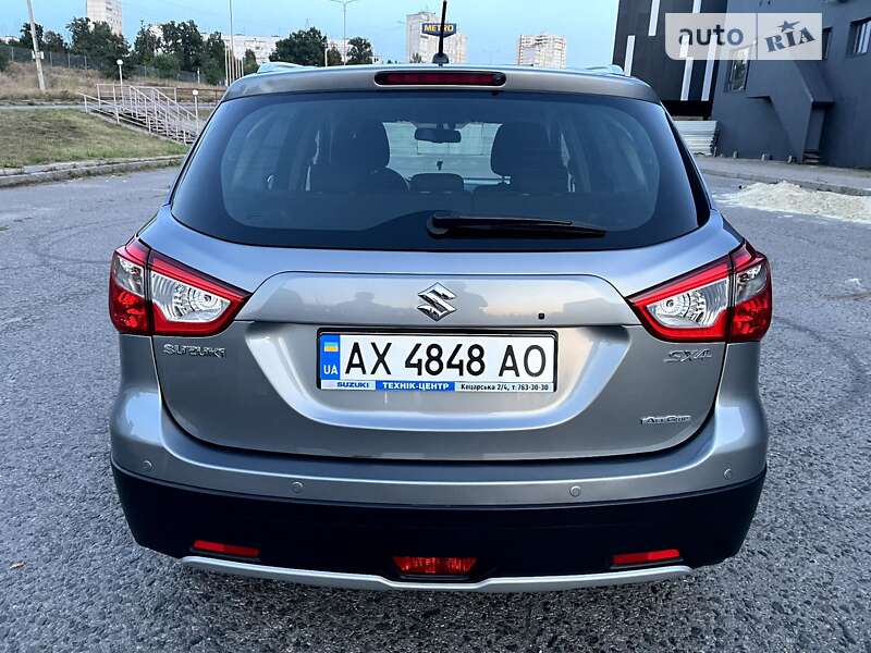 Позашляховик / Кросовер Suzuki SX4 2014 в Харкові