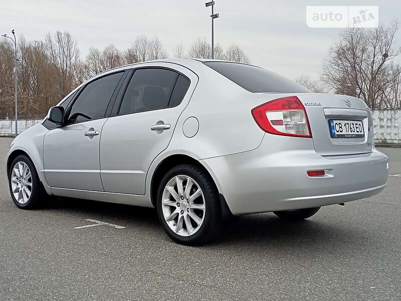 Седан Suzuki SX4 2012 в Одессе