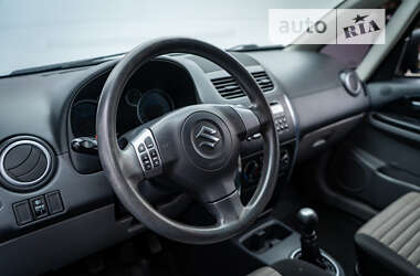 Внедорожник / Кроссовер Suzuki SX4 2012 в Киеве