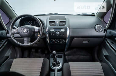 Хэтчбек Suzuki SX4 2012 в Киеве