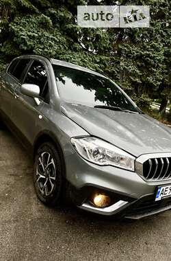 Внедорожник / Кроссовер Suzuki SX4 2021 в Павлограде