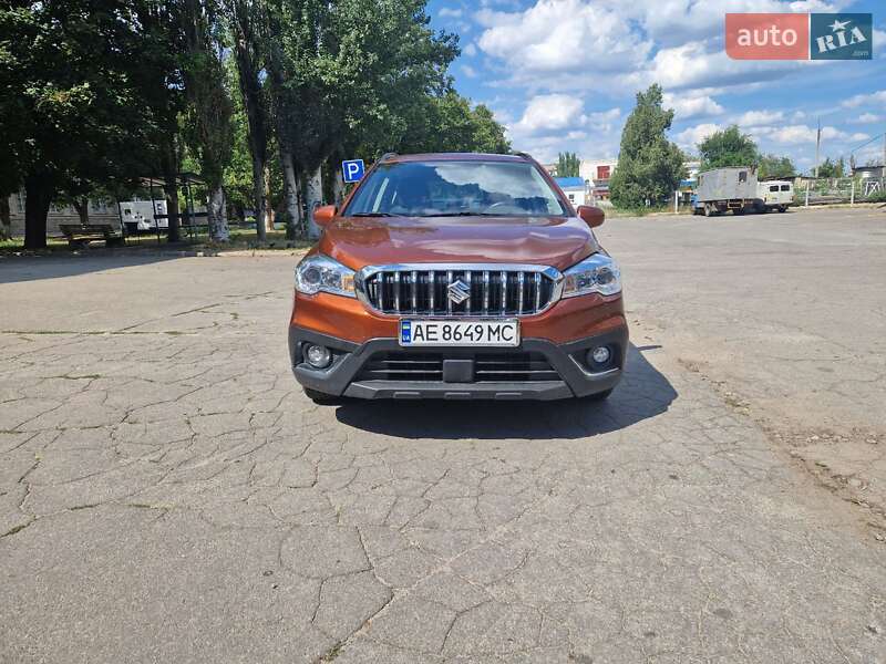 Внедорожник / Кроссовер Suzuki SX4 2019 в Кривом Роге