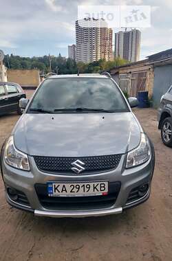 Позашляховик / Кросовер Suzuki SX4 2012 в Києві