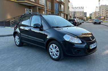 Внедорожник / Кроссовер Suzuki SX4 2012 в Львове