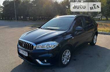 Внедорожник / Кроссовер Suzuki SX4 2019 в Киеве