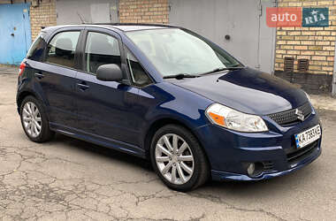 Позашляховик / Кросовер Suzuki SX4 2011 в 