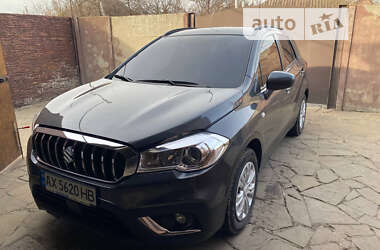 Позашляховик / Кросовер Suzuki SX4 2018 в Золочеві