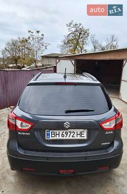 Внедорожник / Кроссовер Suzuki SX4 2016 в Одессе