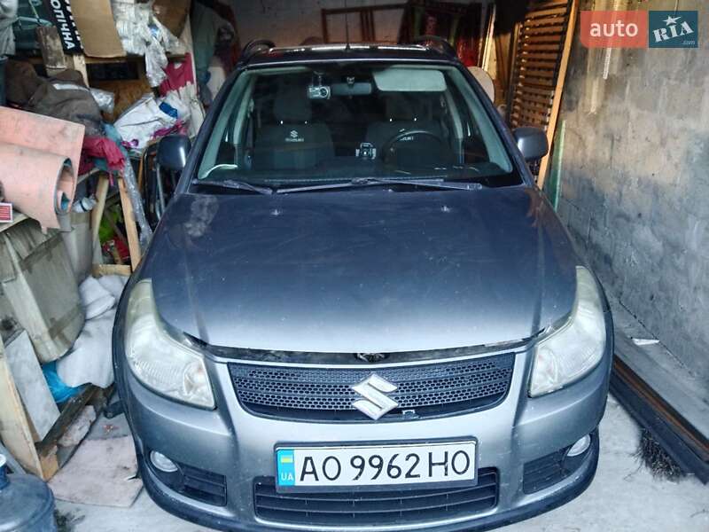 Хэтчбек Suzuki SX4 2007 в 
