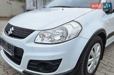 Внедорожник / Кроссовер Suzuki SX4 2012 в Виннице