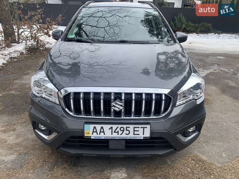 Позашляховик / Кросовер Suzuki SX4 2017 в Києві