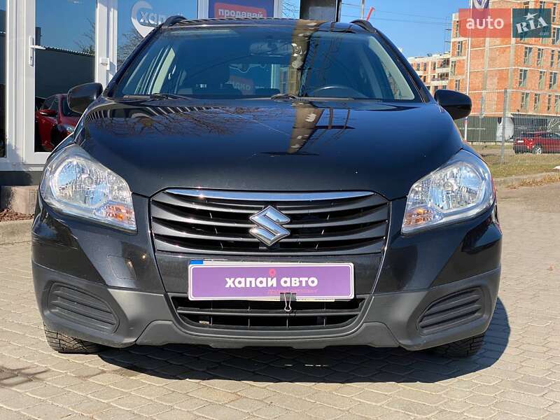 Внедорожник / Кроссовер Suzuki SX4 2016 в Львове