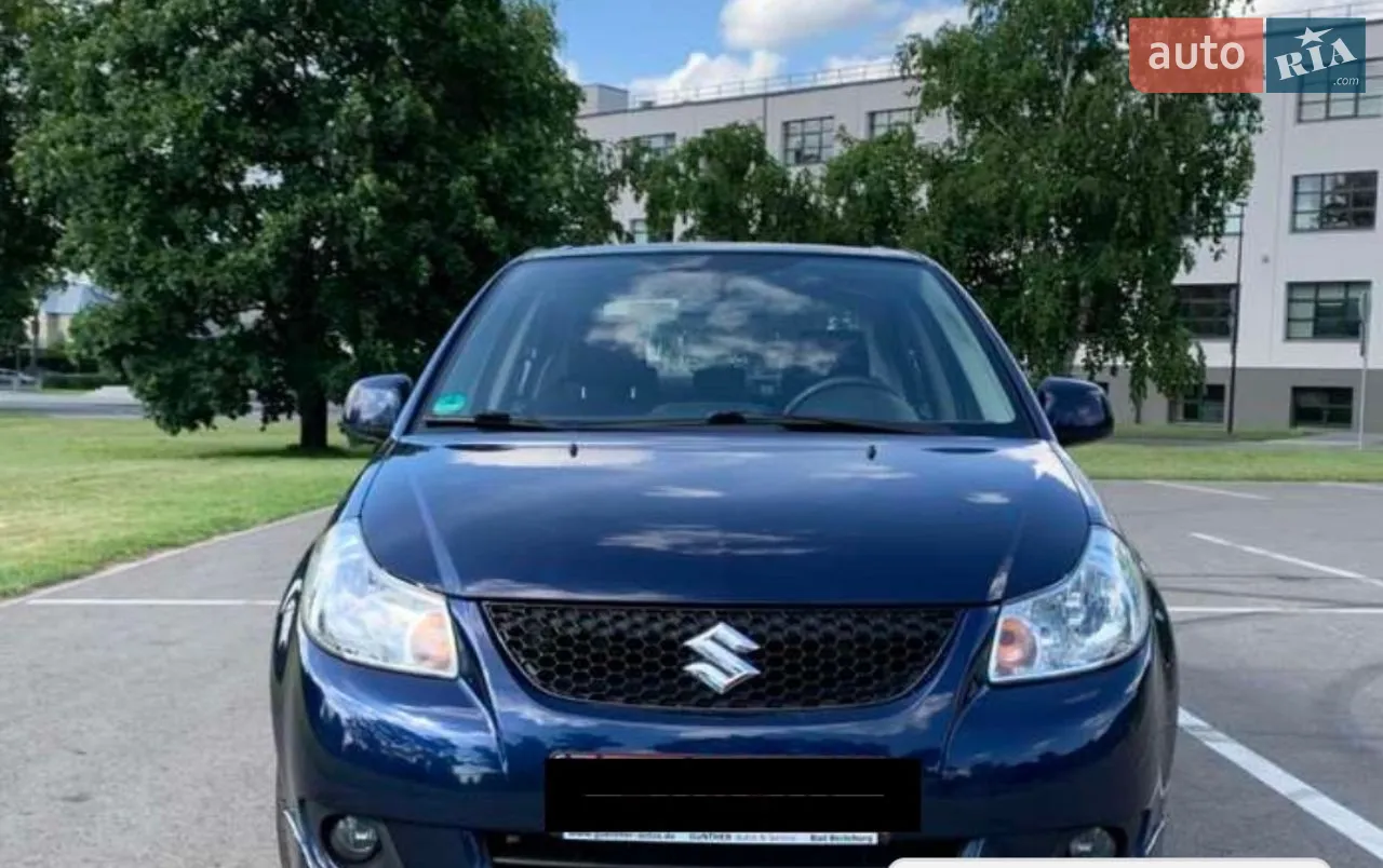 2010 Suzuki SX4 - мініатюра 12
