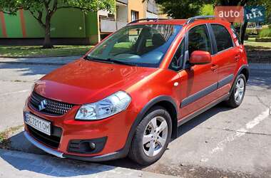 Позашляховик / Кросовер Suzuki SX4 2011 в Львові