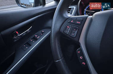 Внедорожник / Кроссовер Suzuki SX4 2016 в 