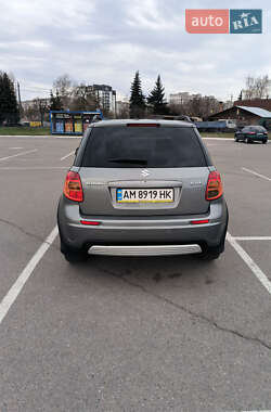 Хетчбек Suzuki SX4 2008 в 