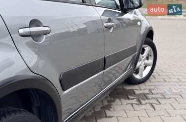 Внедорожник / Кроссовер Suzuki SX4 2013 в 
