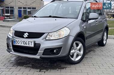 Внедорожник / Кроссовер Suzuki SX4 2013 в 