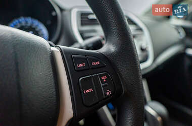 Внедорожник / Кроссовер Suzuki SX4 2017 в 