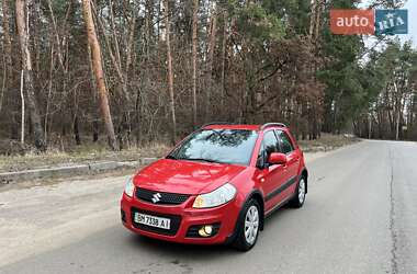 Внедорожник / Кроссовер Suzuki SX4 2014 в 