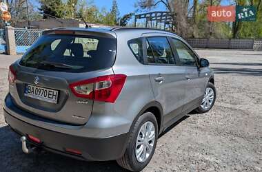 Позашляховик / Кросовер Suzuki SX4 2021 в 