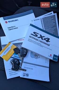 Позашляховик / Кросовер Suzuki SX4 2021 в 