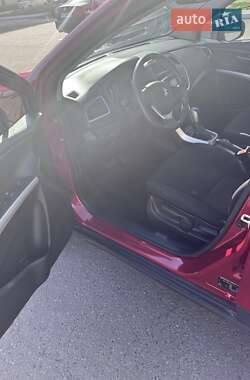 Внедорожник / Кроссовер Suzuki SX4 2019 в 