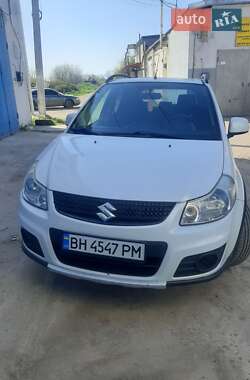 Внедорожник / Кроссовер Suzuki SX4 2011 в 
