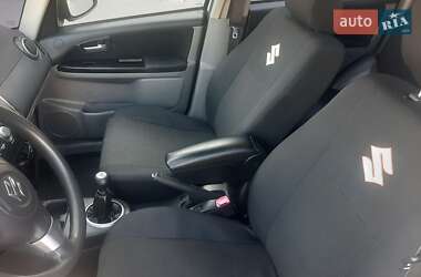Внедорожник / Кроссовер Suzuki SX4 2011 в 