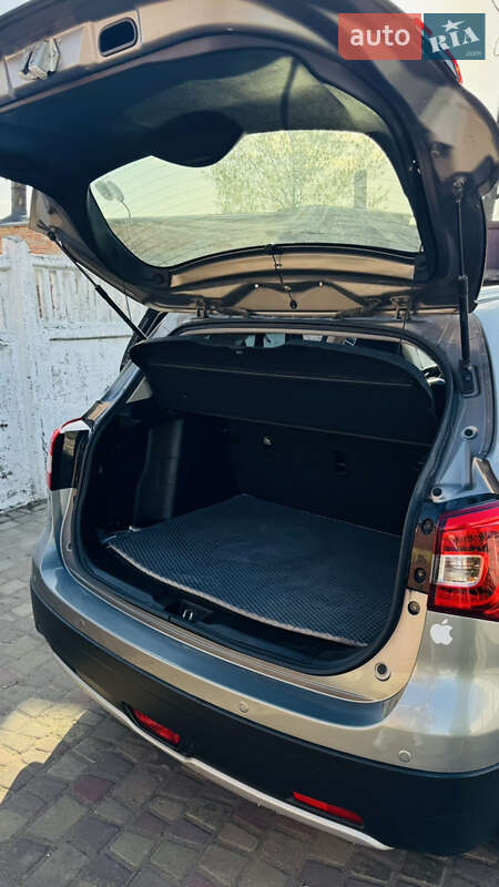 Позашляховик / Кросовер Suzuki SX4 2019 в Вінниці