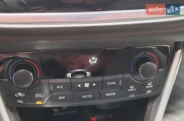 Позашляховик / Кросовер Suzuki SX4 2020 в 