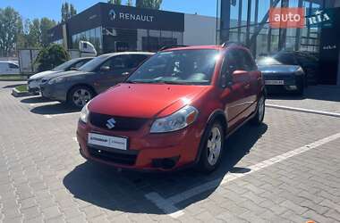 Внедорожник / Кроссовер Suzuki SX4 2012 в 