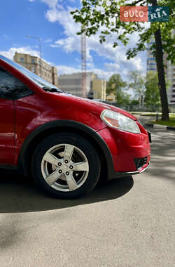 Внедорожник / Кроссовер Suzuki SX4 2011 в 