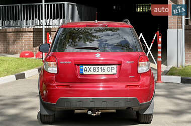 Внедорожник / Кроссовер Suzuki SX4 2011 в 