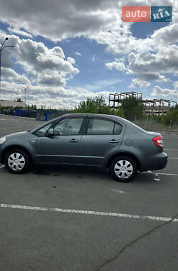 Седан Suzuki SX4 2009 в 