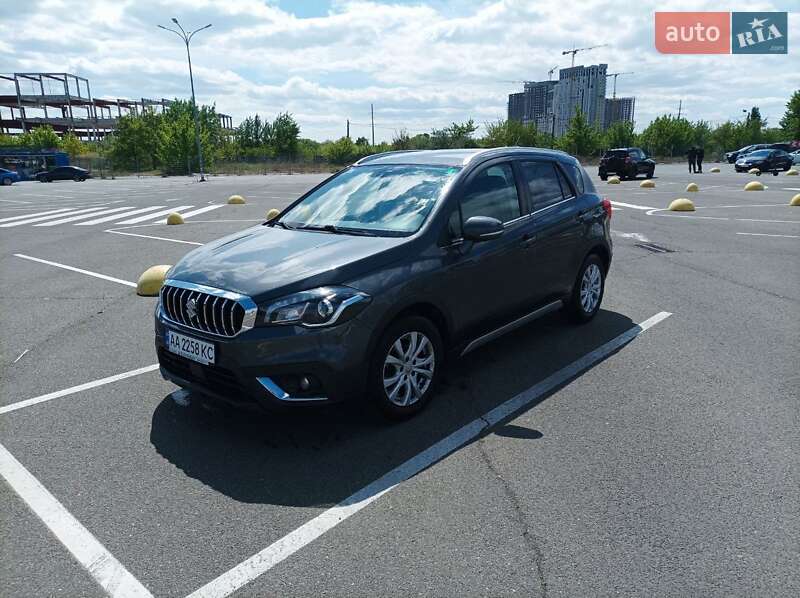 Suzuki SX4 2019