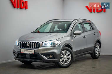 Внедорожник / Кроссовер Suzuki SX4 2017 в Киеве