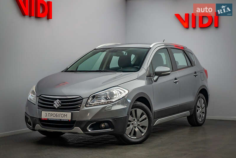 Внедорожник / Кроссовер Suzuki SX4 2013 в 