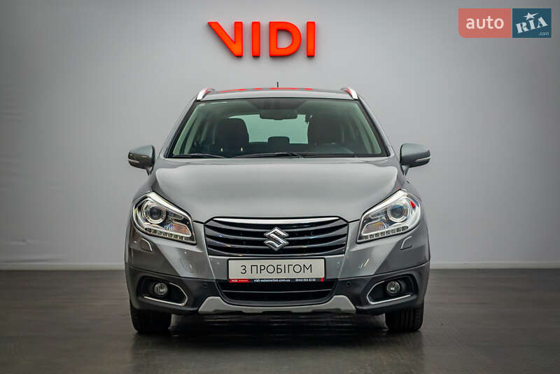 Внедорожник / Кроссовер Suzuki SX4 2013 в Киеве