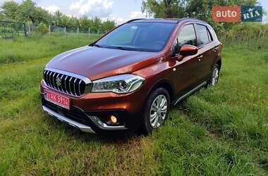 Внедорожник / Кроссовер Suzuki SX4 2018 в 