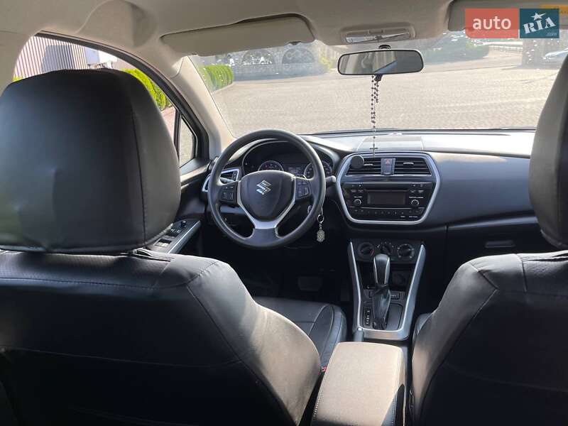 Внедорожник / Кроссовер Suzuki SX4 2020 в Львове