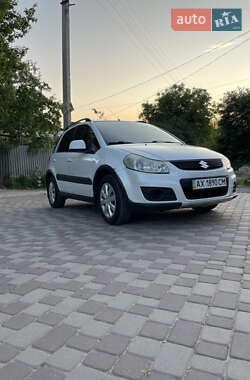 Внедорожник / Кроссовер Suzuki SX4 2011 в Харькове