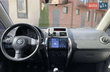 Внедорожник / Кроссовер Suzuki SX4 2008 в Киеве